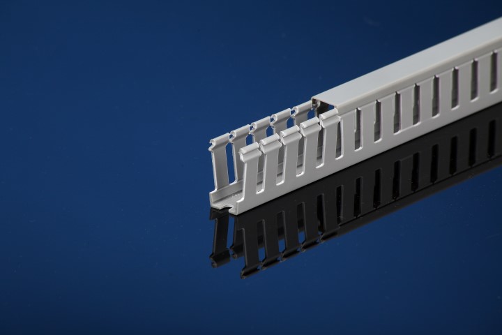 Light Gray Wide Finger Wire Duct T1-0510G