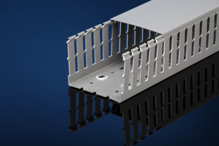 Light Gray Wide Finger Wire Duct T1-4050G