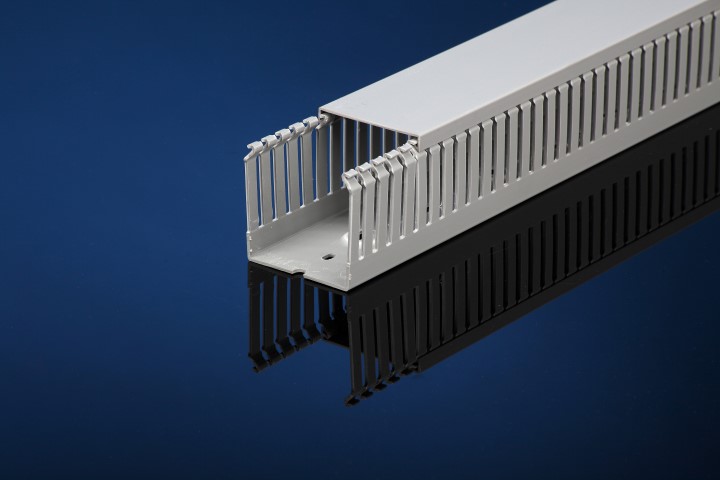 Light Gray Narrow Finger Wire Duct T1E-2240G